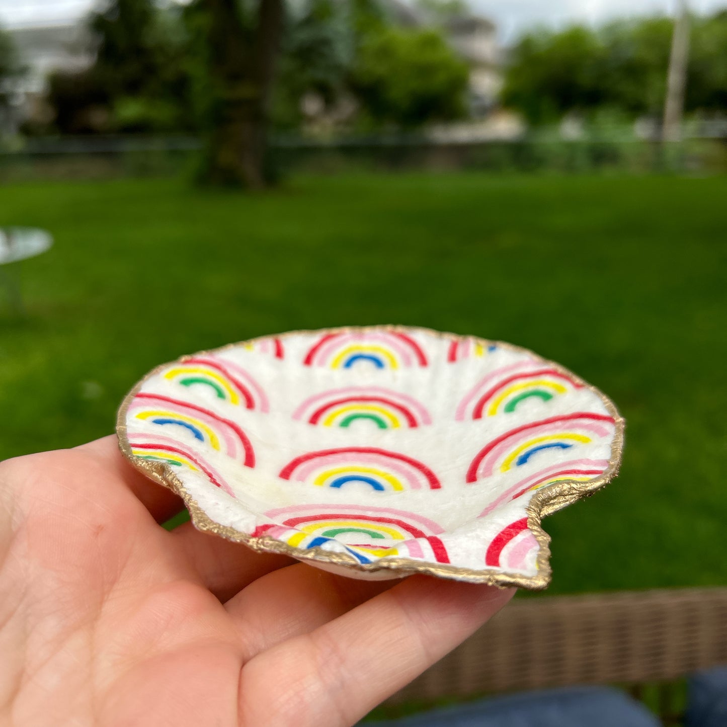 🌈Rainbow seashell tray🌈