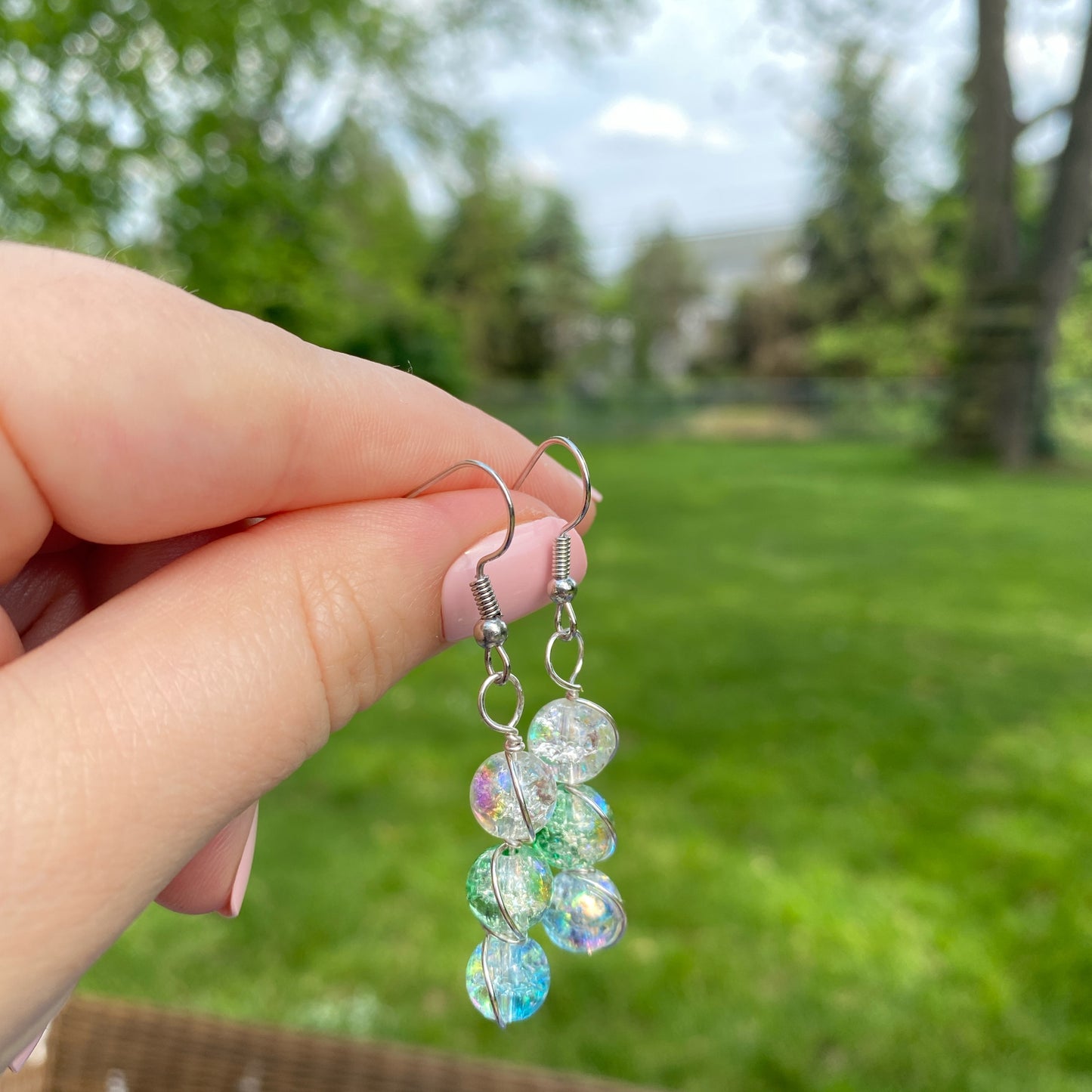 💚sparkly green blue wire wrapped earrings💚