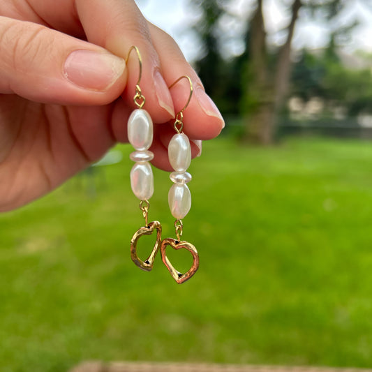 🤍Pearly heart earrings 🤍