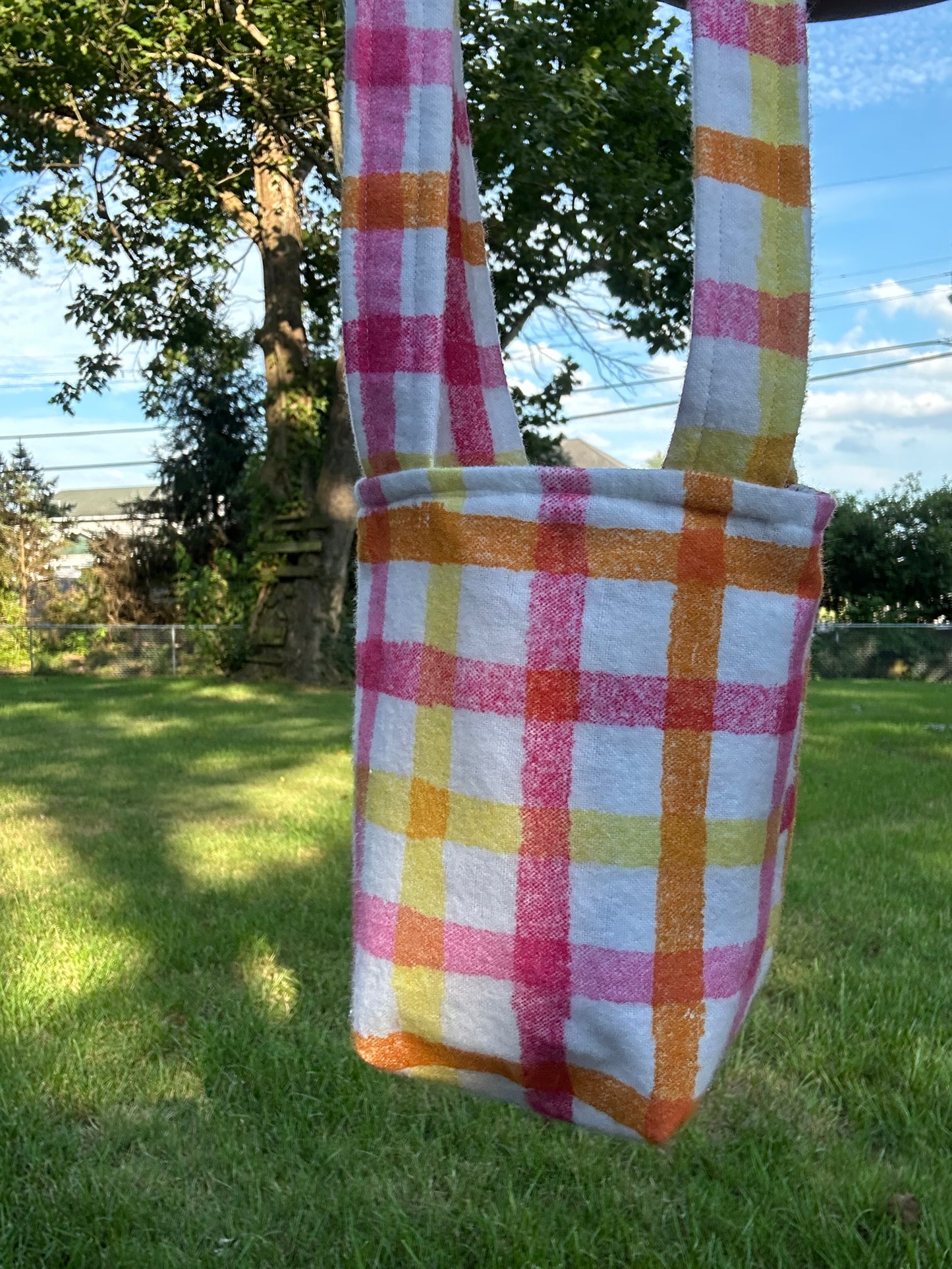 Mini cross body bottle bag