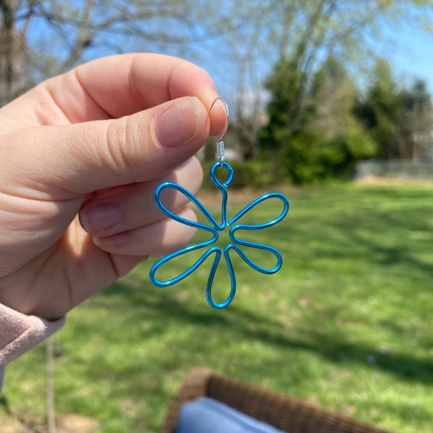 🪻💙Blue wire flower earrings💙🪻